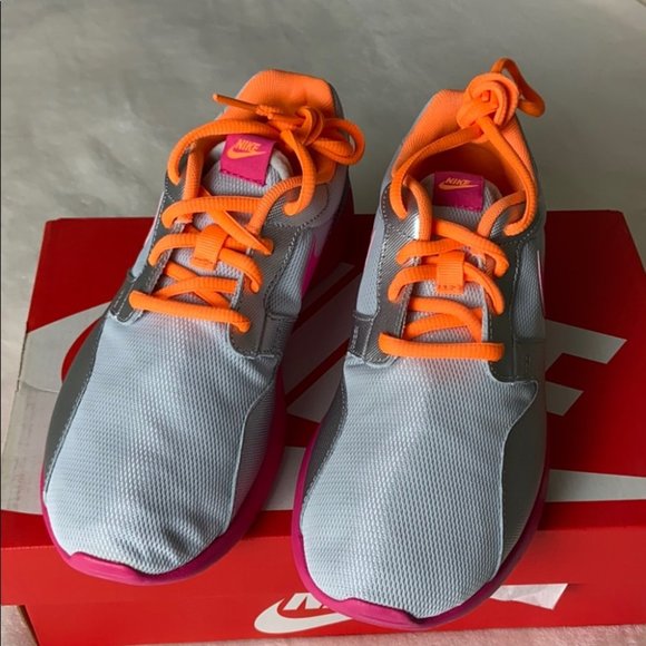 Kaishi Nike running shoes Orange pink size 4Y 6Y - Picture 3 of 8